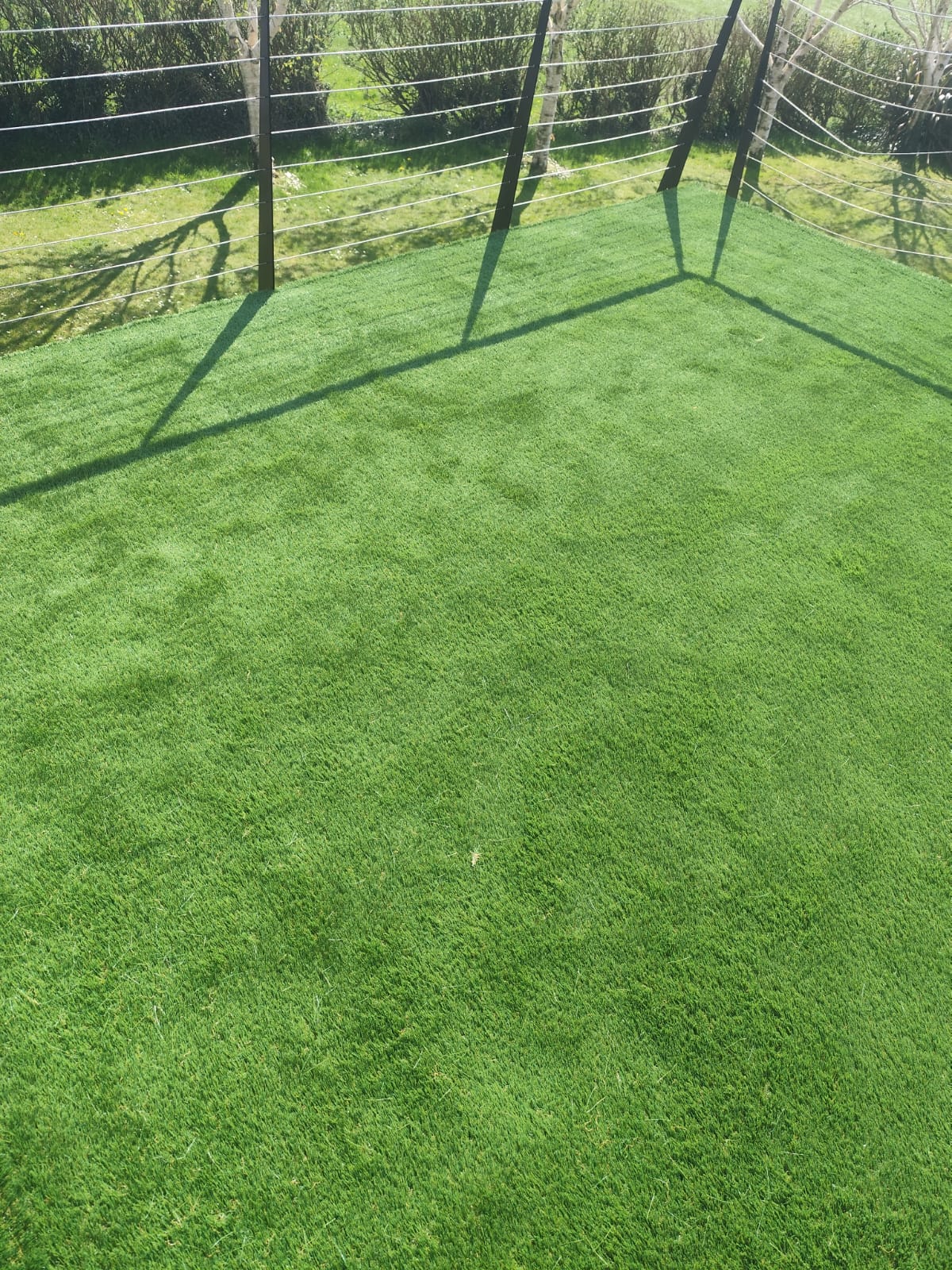 Artificial grass fitting